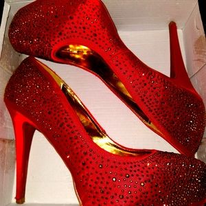 Red and Gold pumps